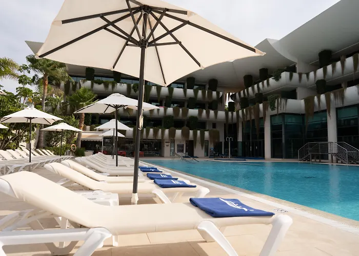 Deloix 4* Sup Hotel Benidorm