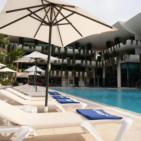 Deloix 4* Sup Hotell Benidorm