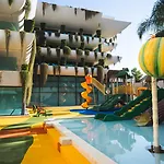 Deloix 4* Sup 4* Benidorm